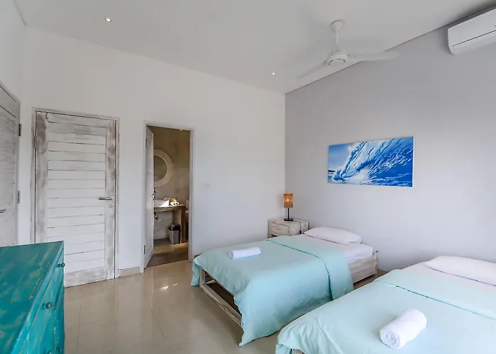 Villa Mahi Mahi & *
