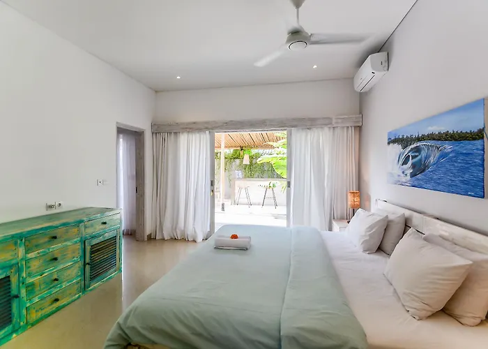 Mahi Mahi & Villa