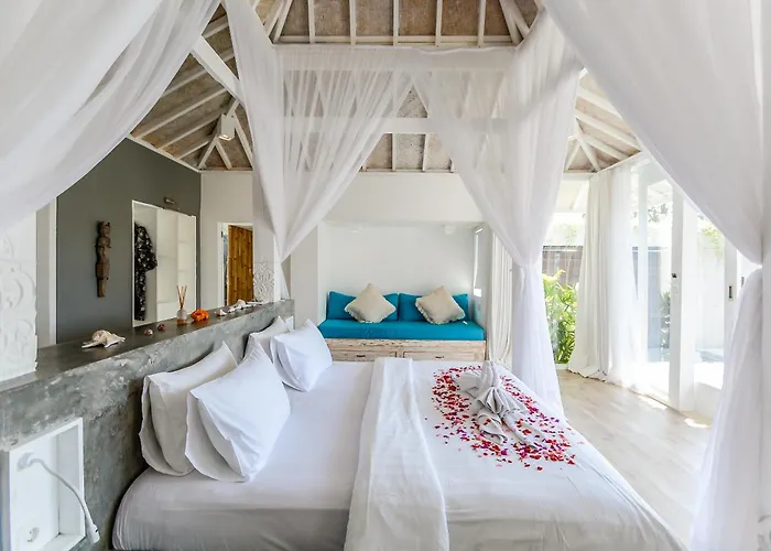 Mahi Mahi & Villa *