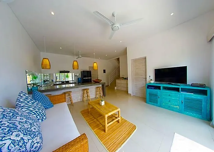 Mahi Mahi & Villa *